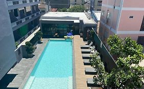 สลีป วิธ มี พัทยา